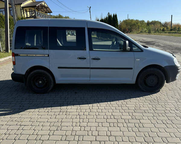 Серый Фольксваген Кадди, объемом двигателя 1.97 л и пробегом 286 тыс. км за 5200 $, фото 8 на Automoto.ua