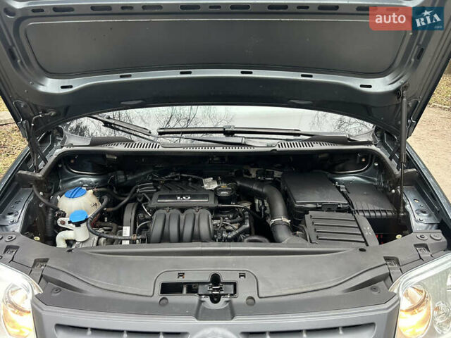 Сірий Фольксваген Кадді, об'ємом двигуна 1.6 л та пробігом 197 тис. км за 6350 $, фото 32 на Automoto.ua