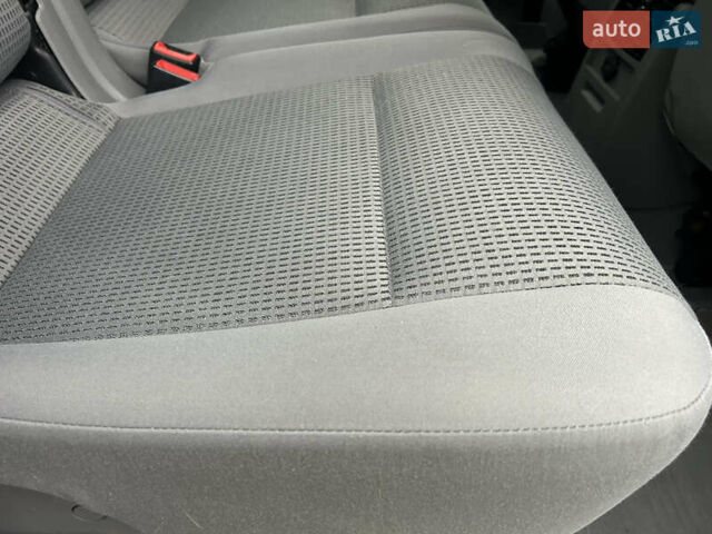 Сірий Фольксваген Кадді, об'ємом двигуна 1.6 л та пробігом 197 тис. км за 6350 $, фото 18 на Automoto.ua