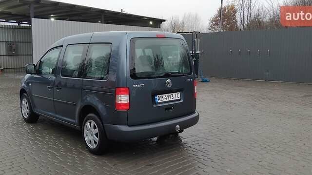 Серый Фольксваген Кадди, объемом двигателя 1.6 л и пробегом 230 тыс. км за 5500 $, фото 3 на Automoto.ua