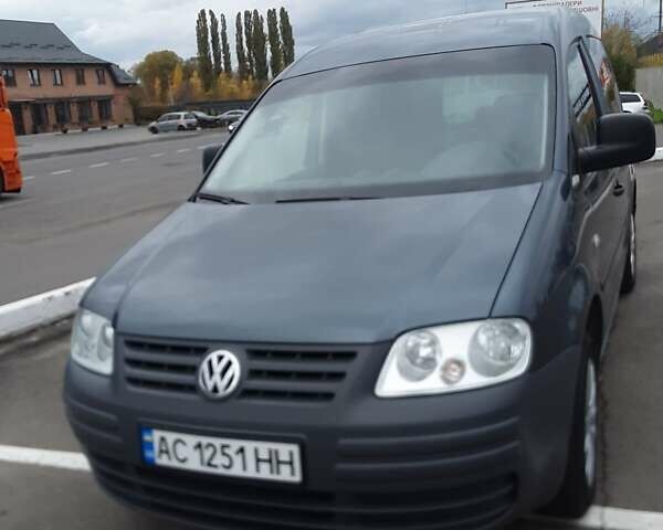 Серый Фольксваген Кадди, объемом двигателя 1.9 л и пробегом 240 тыс. км за 5800 $, фото 1 на Automoto.ua