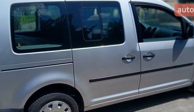 Серый Фольксваген Кадди, объемом двигателя 1.6 л и пробегом 267 тыс. км за 7200 $, фото 8 на Automoto.ua