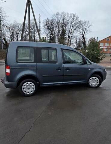 Серый Фольксваген Кадди, объемом двигателя 1.39 л и пробегом 224 тыс. км за 6200 $, фото 11 на Automoto.ua