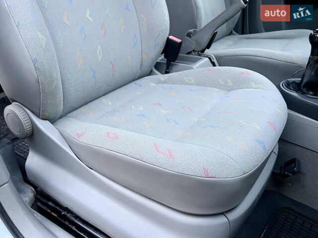 Серый Фольксваген Кадди, объемом двигателя 2 л и пробегом 286 тыс. км за 5499 $, фото 31 на Automoto.ua