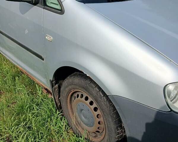 Серый Фольксваген Кадди, объемом двигателя 1.9 л и пробегом 350 тыс. км за 4000 $, фото 3 на Automoto.ua