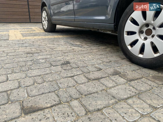 Сірий Фольксваген Кадді, об'ємом двигуна 1.6 л та пробігом 216 тис. км за 6000 $, фото 6 на Automoto.ua