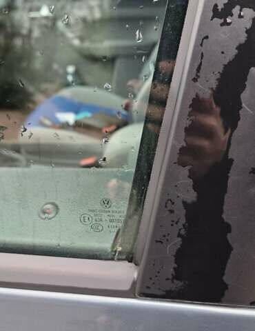 Серый Фольксваген Кадди, объемом двигателя 1.39 л и пробегом 224 тыс. км за 6200 $, фото 44 на Automoto.ua