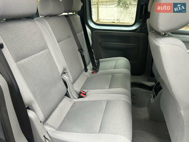 Сірий Фольксваген Кадді, об'ємом двигуна 1.6 л та пробігом 197 тис. км за 6350 $, фото 16 на Automoto.ua