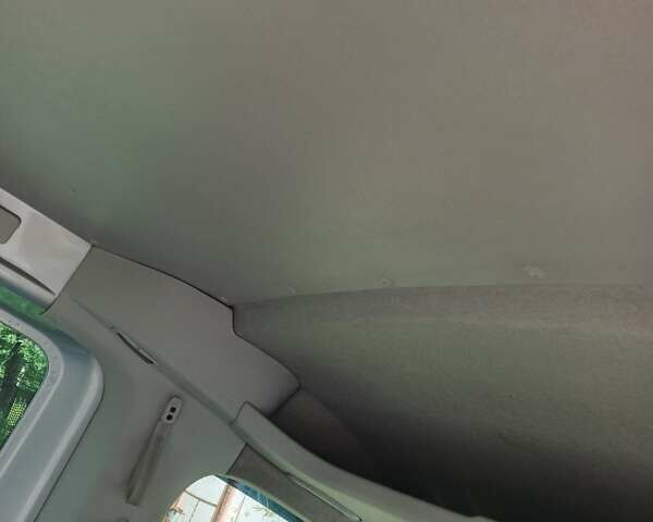 Серый Фольксваген Кадди, объемом двигателя 1.9 л и пробегом 350 тыс. км за 4000 $, фото 10 на Automoto.ua