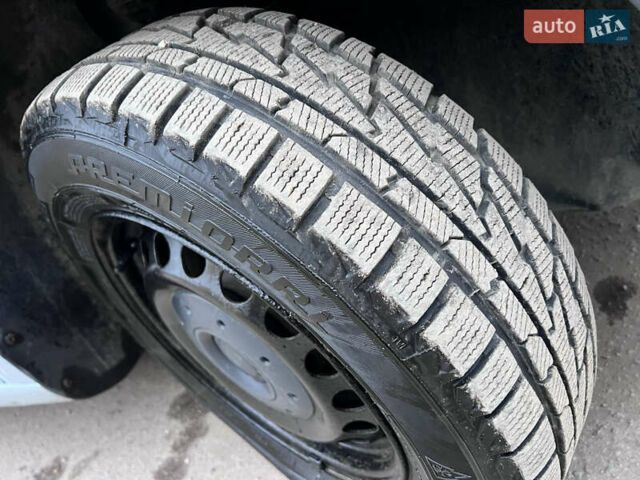 Серый Фольксваген Кадди, объемом двигателя 2 л и пробегом 286 тыс. км за 5499 $, фото 16 на Automoto.ua