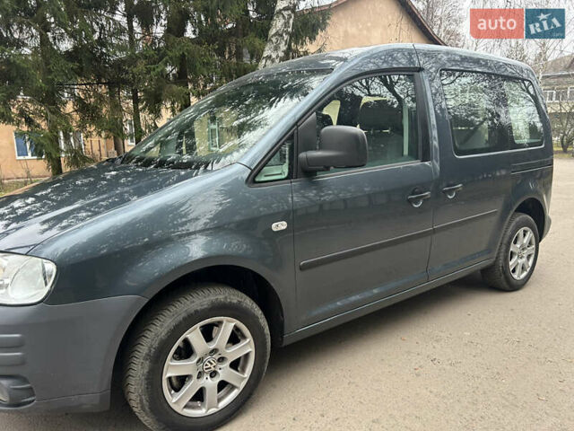 Сірий Фольксваген Кадді, об'ємом двигуна 1.6 л та пробігом 197 тис. км за 6350 $, фото 6 на Automoto.ua