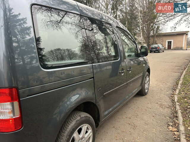 Сірий Фольксваген Кадді, об'ємом двигуна 1.6 л та пробігом 197 тис. км за 6350 $, фото 12 на Automoto.ua