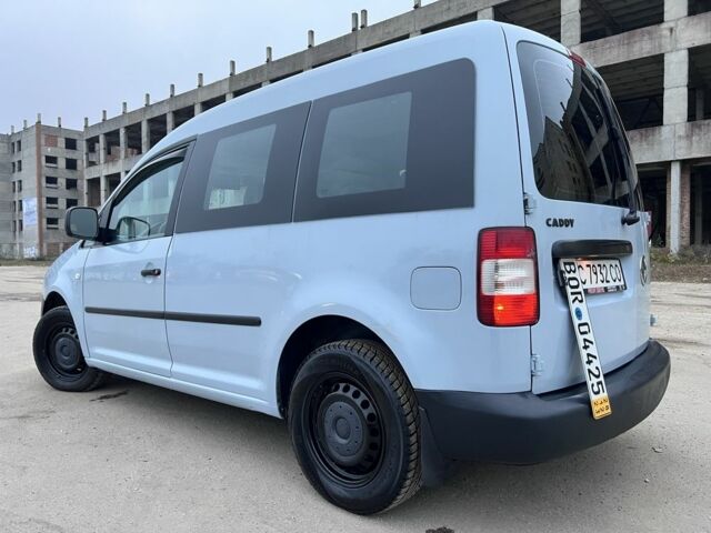 Серый Фольксваген Кадди, объемом двигателя 2 л и пробегом 286 тыс. км за 5499 $, фото 5 на Automoto.ua