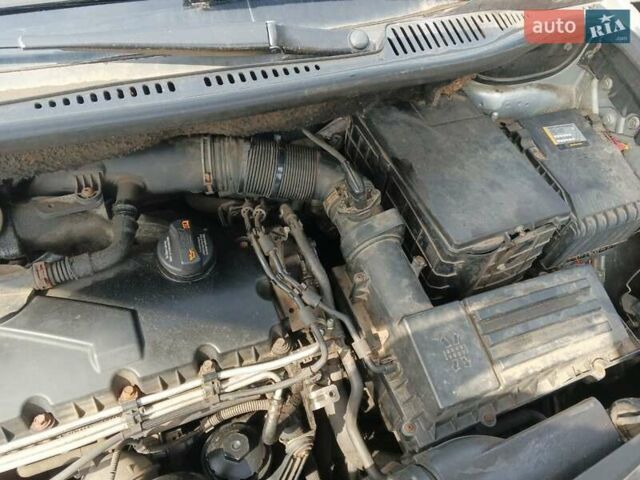 Серый Фольксваген Кадди, объемом двигателя 1.9 л и пробегом 350 тыс. км за 4000 $, фото 12 на Automoto.ua