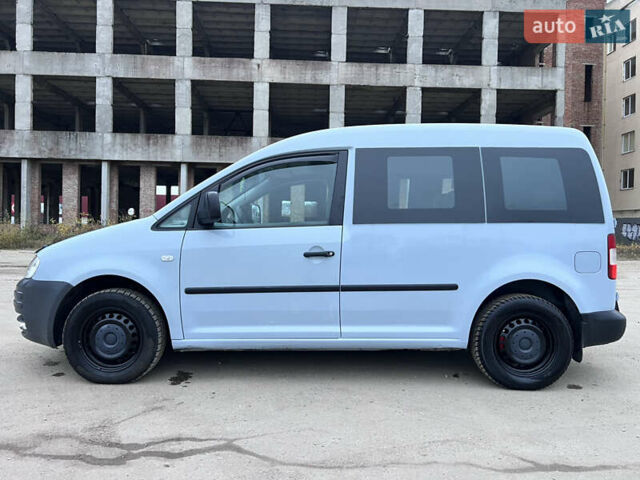 Серый Фольксваген Кадди, объемом двигателя 2 л и пробегом 286 тыс. км за 5499 $, фото 9 на Automoto.ua