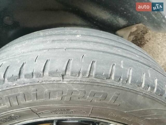 Серый Фольксваген Кадди, объемом двигателя 1.6 л и пробегом 293 тыс. км за 7300 $, фото 10 на Automoto.ua