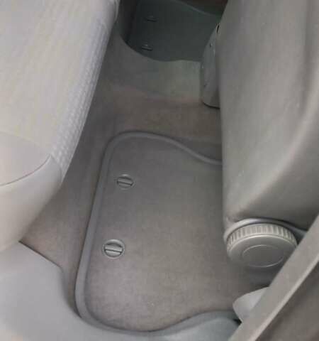 Сірий Фольксваген Кадді, об'ємом двигуна 1.9 л та пробігом 350 тис. км за 5900 $, фото 11 на Automoto.ua