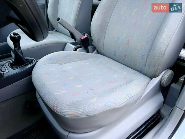 Серый Фольксваген Кадди, объемом двигателя 2 л и пробегом 286 тыс. км за 5499 $, фото 25 на Automoto.ua