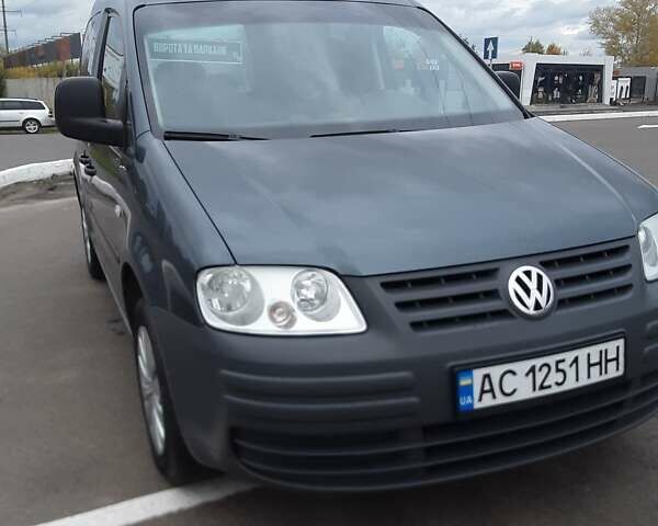 Серый Фольксваген Кадди, объемом двигателя 1.9 л и пробегом 240 тыс. км за 5800 $, фото 6 на Automoto.ua