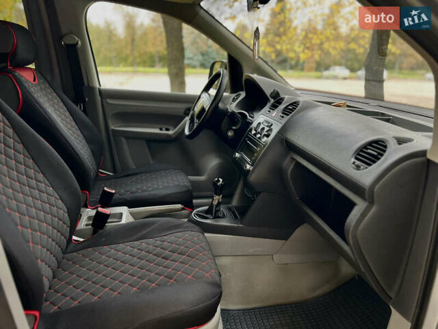 Фольксваген Кадди 2005 в Житомире на Automoto.ua Серый Фольксваген Кадди, объемом двигателя 1.9 л и пробегом 352 тыс. км за 6500 $, фото 4 на Automoto.ua