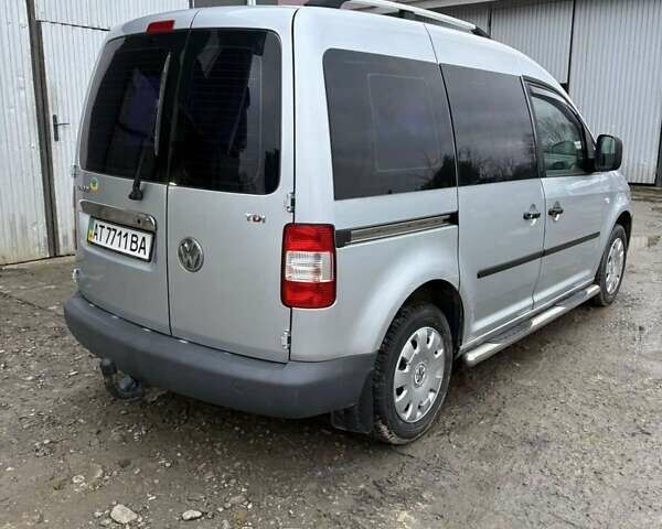 Сірий Фольксваген Кадді, об'ємом двигуна 1.9 л та пробігом 187 тис. км за 6900 $, фото 7 на Automoto.ua