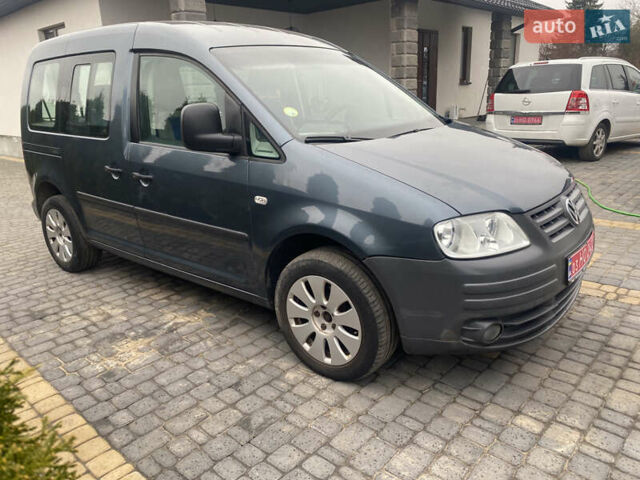 Сірий Фольксваген Кадді, об'ємом двигуна 1.6 л та пробігом 216 тис. км за 6000 $, фото 11 на Automoto.ua