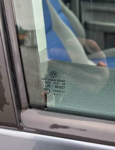 Серый Фольксваген Кадди, объемом двигателя 1.39 л и пробегом 224 тыс. км за 6200 $, фото 42 на Automoto.ua