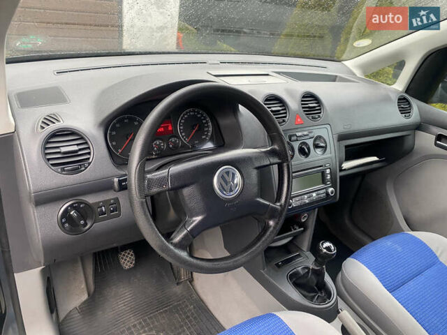 Сірий Фольксваген Кадді, об'ємом двигуна 1.6 л та пробігом 216 тис. км за 6000 $, фото 25 на Automoto.ua