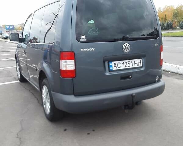 Серый Фольксваген Кадди, объемом двигателя 1.9 л и пробегом 240 тыс. км за 5800 $, фото 4 на Automoto.ua