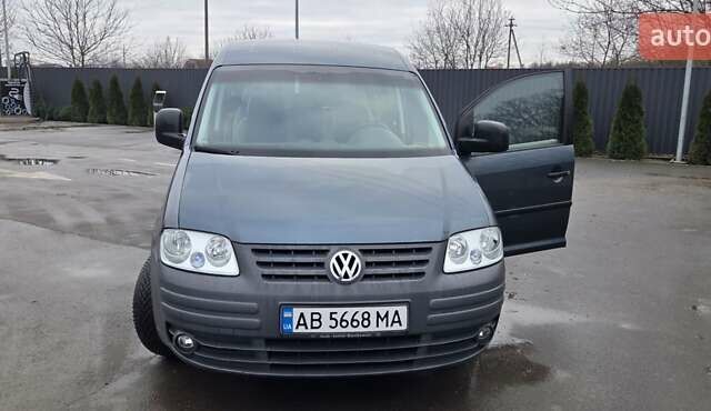 Серый Фольксваген Кадди, объемом двигателя 1.39 л и пробегом 224 тыс. км за 6200 $, фото 22 на Automoto.ua