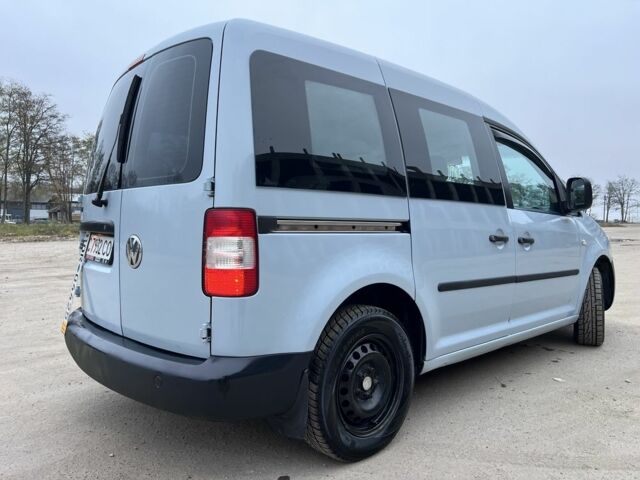 Серый Фольксваген Кадди, объемом двигателя 2 л и пробегом 286 тыс. км за 5499 $, фото 3 на Automoto.ua