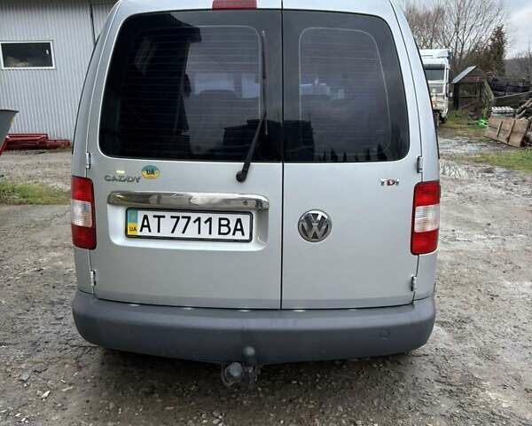 Сірий Фольксваген Кадді, об'ємом двигуна 1.9 л та пробігом 187 тис. км за 6900 $, фото 8 на Automoto.ua