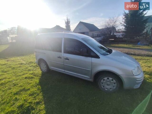 Серый Фольксваген Кадди, объемом двигателя 2 л и пробегом 273 тыс. км за 4500 $, фото 3 на Automoto.ua