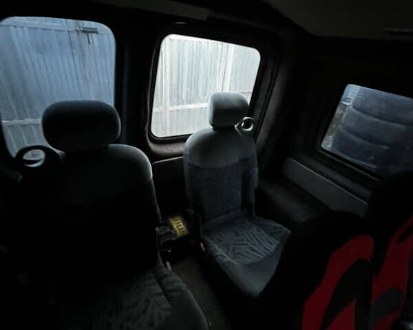 Серый Фольксваген Кадди, объемом двигателя 1.97 л и пробегом 364 тыс. км за 5000 $, фото 12 на Automoto.ua