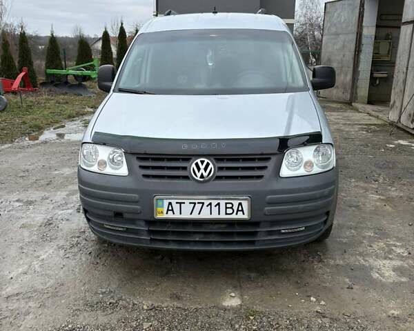 Сірий Фольксваген Кадді, об'ємом двигуна 1.9 л та пробігом 187 тис. км за 6900 $, фото 2 на Automoto.ua
