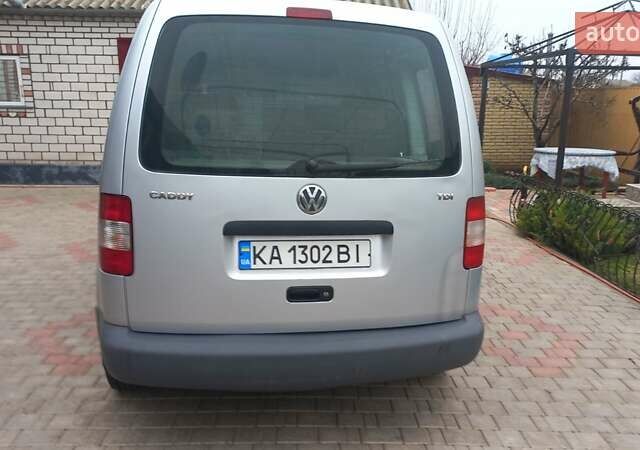 Сірий Фольксваген Кадді, об'ємом двигуна 1.9 л та пробігом 350 тис. км за 5900 $, фото 1 на Automoto.ua
