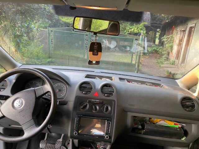 Сірий Фольксваген Кадді, об'ємом двигуна 1.9 л та пробігом 400 тис. км за 5499 $, фото 10 на Automoto.ua