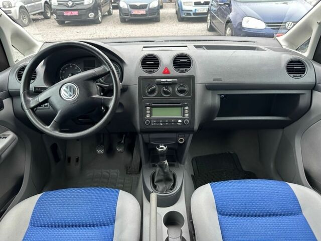 Серый Фольксваген Кадди, объемом двигателя 1.6 л и пробегом 220 тыс. км за 6900 $, фото 8 на Automoto.ua