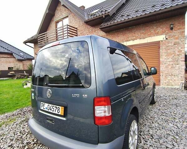 Серый Фольксваген Кадди, объемом двигателя 1.6 л и пробегом 218 тыс. км за 6750 $, фото 10 на Automoto.ua