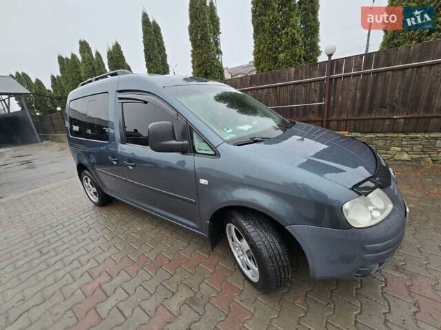 Сірий Фольксваген Кадді, об'ємом двигуна 1.9 л та пробігом 368 тис. км за 6600 $, фото 3 на Automoto.ua