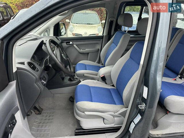 Серый Фольксваген Кадди, объемом двигателя 1.6 л и пробегом 220 тыс. км за 6900 $, фото 10 на Automoto.ua