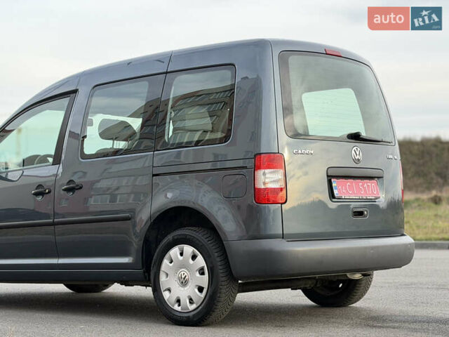 Серый Фольксваген Кадди, объемом двигателя 1.6 л и пробегом 227 тыс. км за 7899 $, фото 20 на Automoto.ua