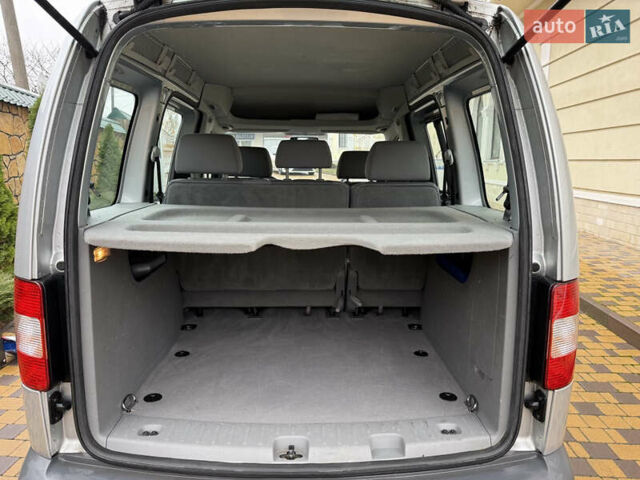 Серый Фольксваген Кадди, объемом двигателя 1.6 л и пробегом 183 тыс. км за 7200 $, фото 21 на Automoto.ua