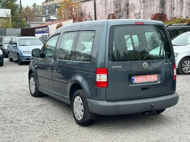 Серый Фольксваген Кадди, объемом двигателя 1.6 л и пробегом 220 тыс. км за 6900 $, фото 3 на Automoto.ua