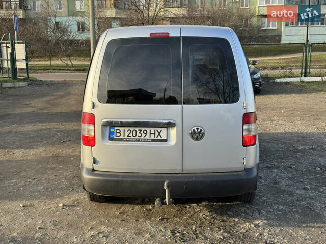Серый Фольксваген Кадди, объемом двигателя 1.97 л и пробегом 211 тыс. км за 5500 $, фото 7 на Automoto.ua