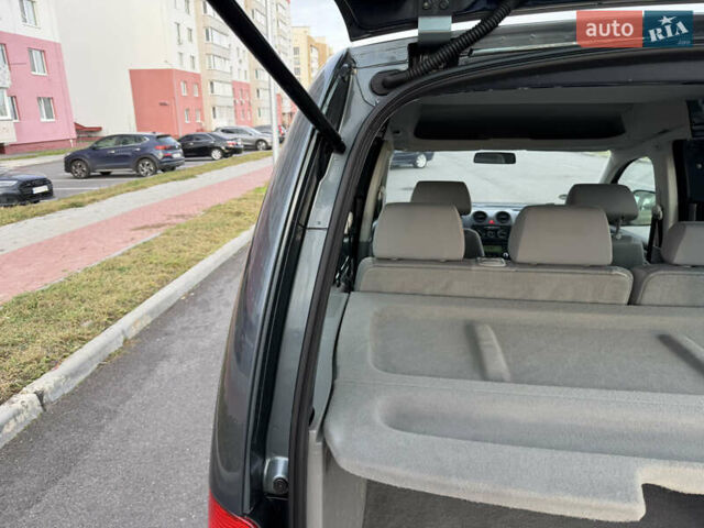 Серый Фольксваген Кадди, объемом двигателя 1.6 л и пробегом 227 тыс. км за 7899 $, фото 39 на Automoto.ua