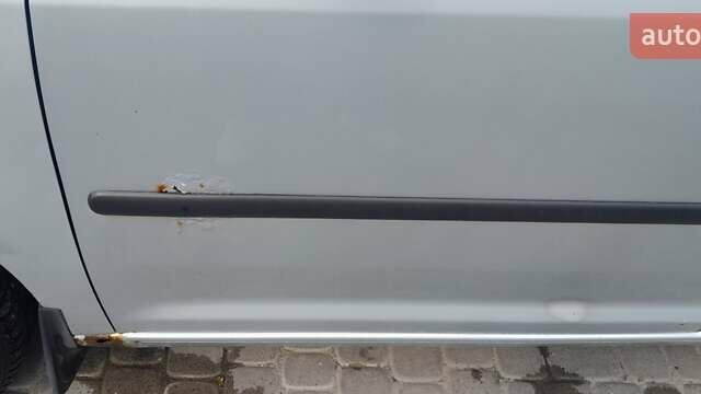 Сірий Фольксваген Кадді, об'ємом двигуна 1.9 л та пробігом 369 тис. км за 4800 $, фото 3 на Automoto.ua