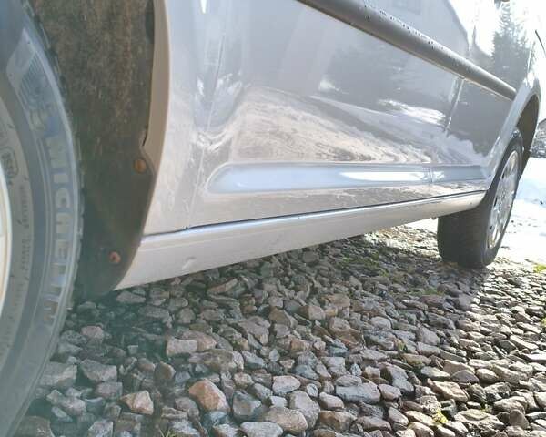 Серый Фольксваген Кадди, объемом двигателя 1.6 л и пробегом 219 тыс. км за 6650 $, фото 15 на Automoto.ua