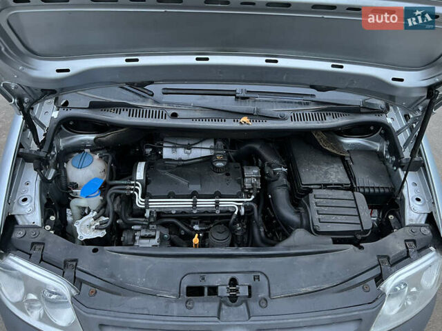 Сірий Фольксваген Кадді, об'ємом двигуна 2 л та пробігом 187 тис. км за 5300 $, фото 19 на Automoto.ua