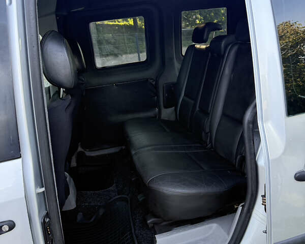 Сірий Фольксваген Кадді, об'ємом двигуна 1.9 л та пробігом 270 тис. км за 6450 $, фото 10 на Automoto.ua